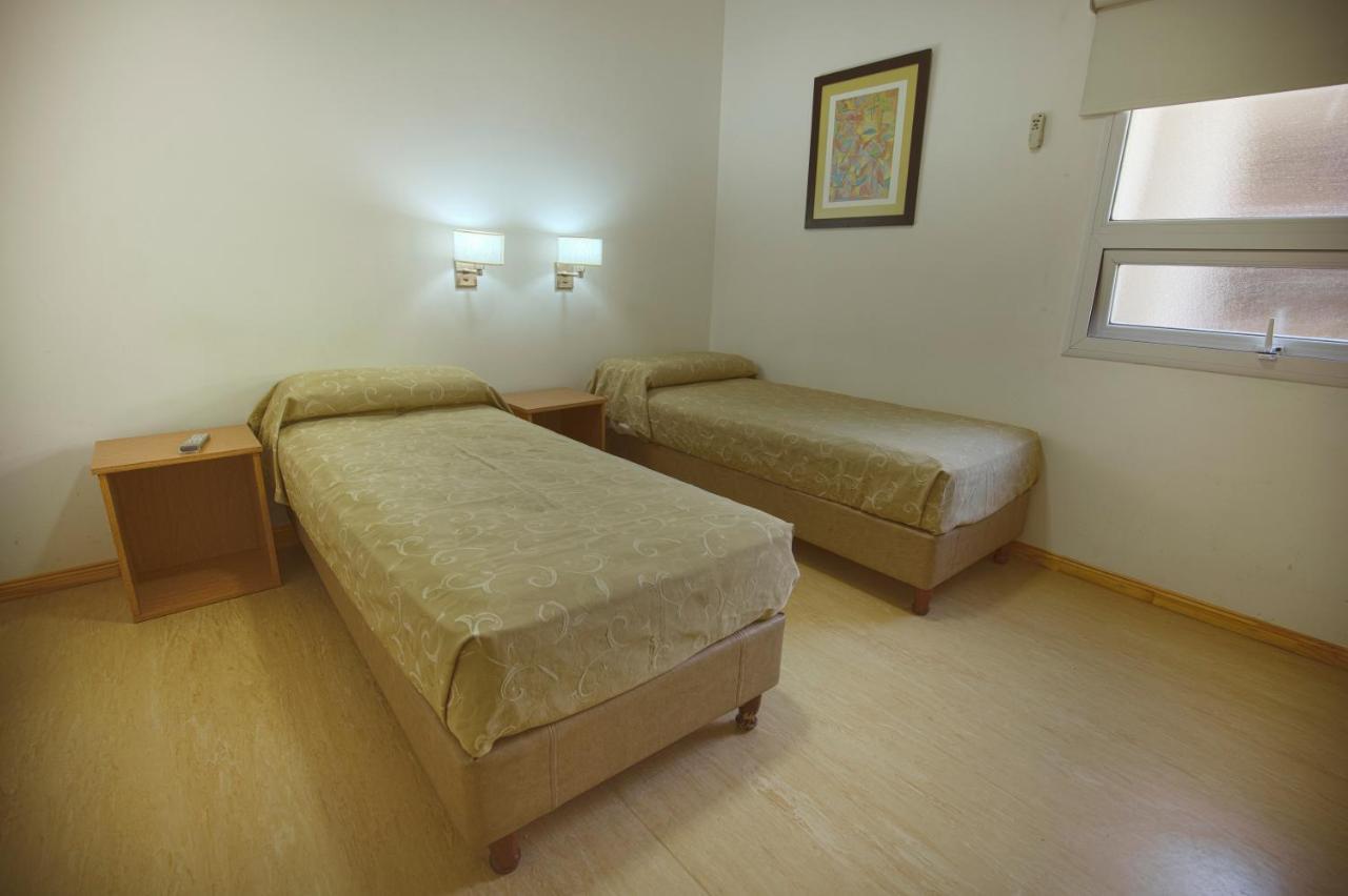 Huemul Hotel Neuquen Ngoại thất bức ảnh