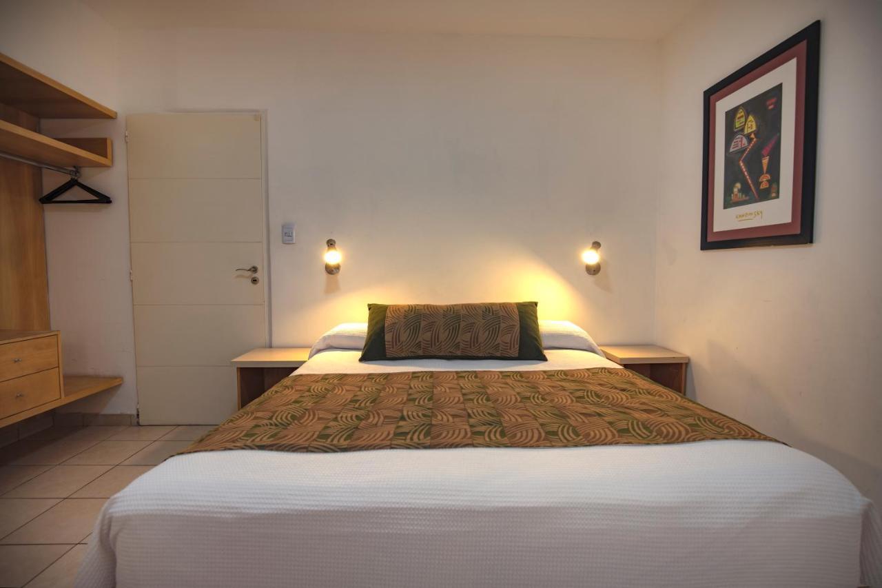 Huemul Hotel Neuquen Ngoại thất bức ảnh