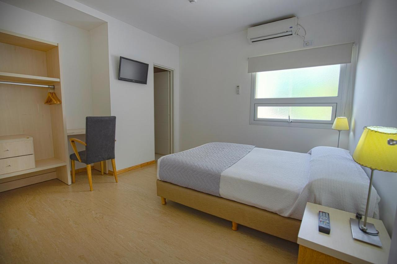 Huemul Hotel Neuquen Ngoại thất bức ảnh